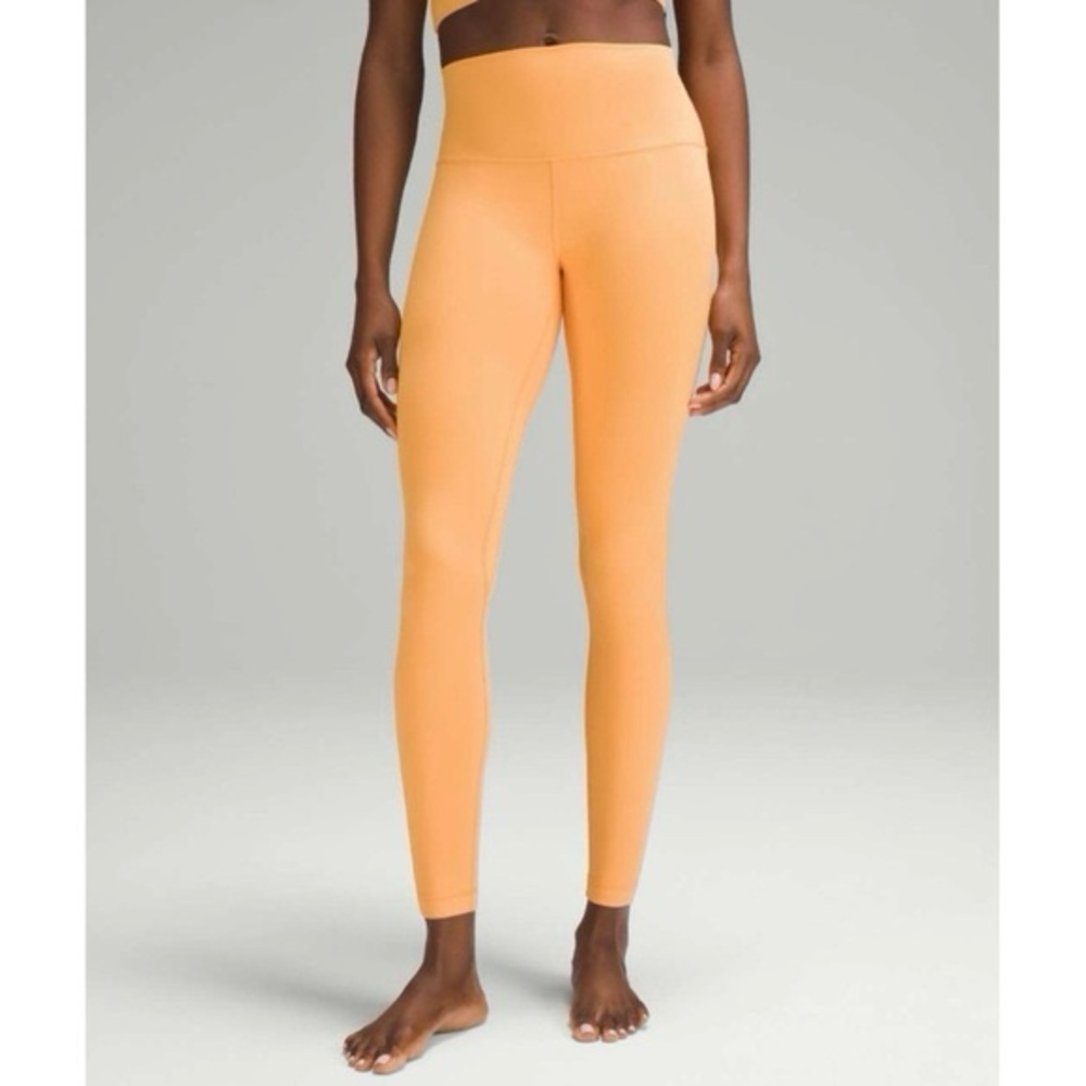 Lululemon Align Leggings 28” in Mango Dream!